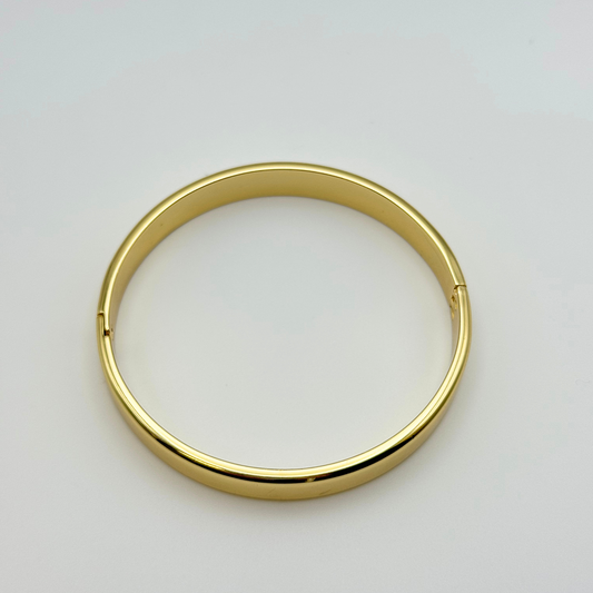 Classic Gold Bangle
