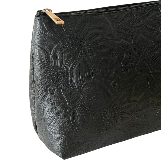 La Clásica Travel Pouch