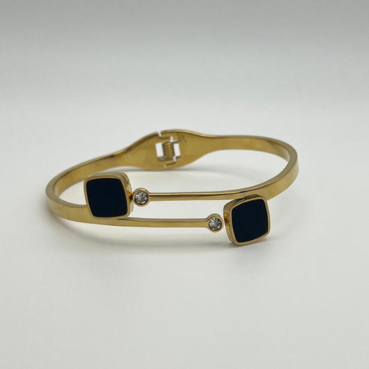 Gold Chic Bangle