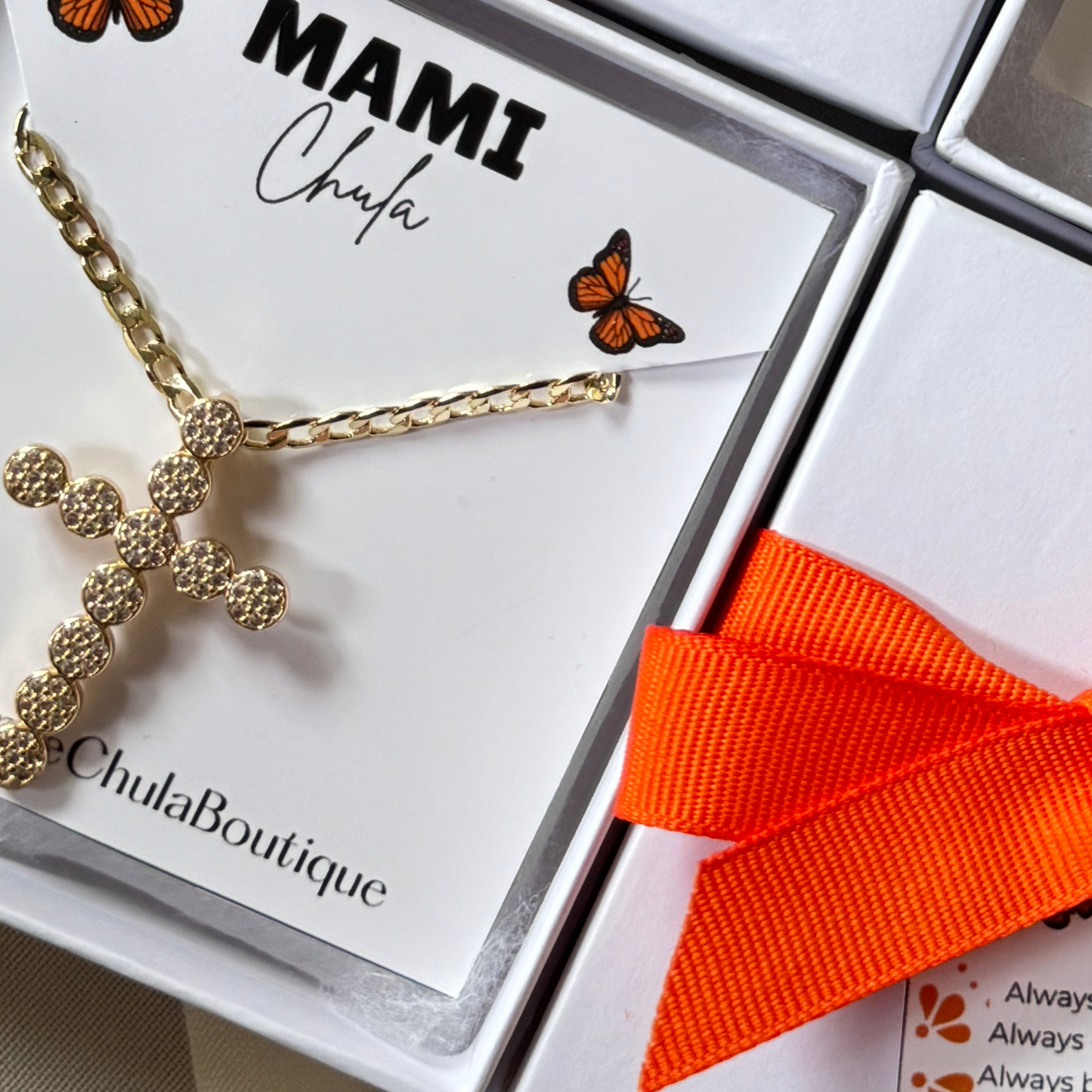 Brillante Cross Necklace