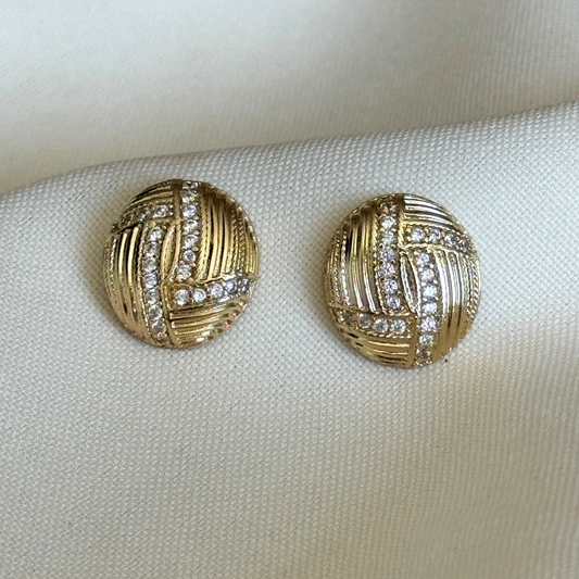 Vintage Feel Button Earrings