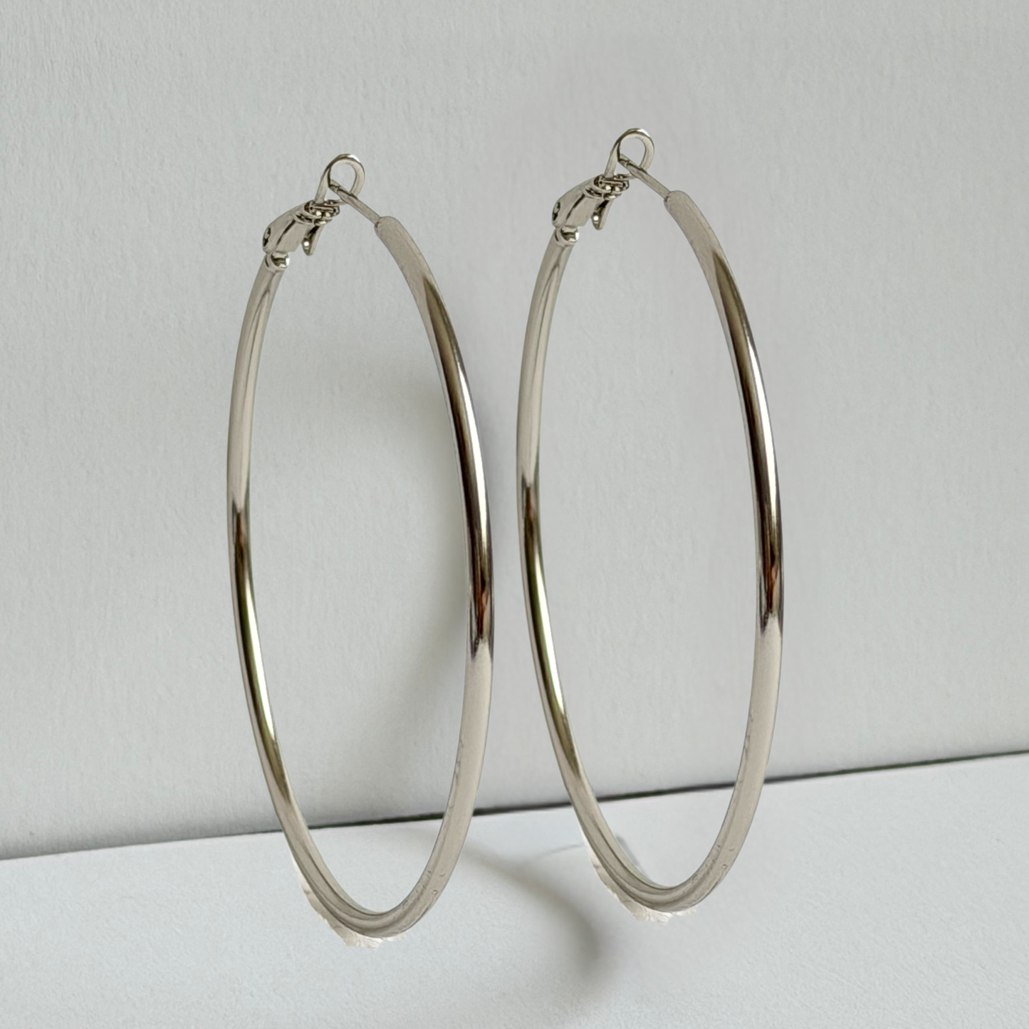 Classic Grande Hoop - Silver
